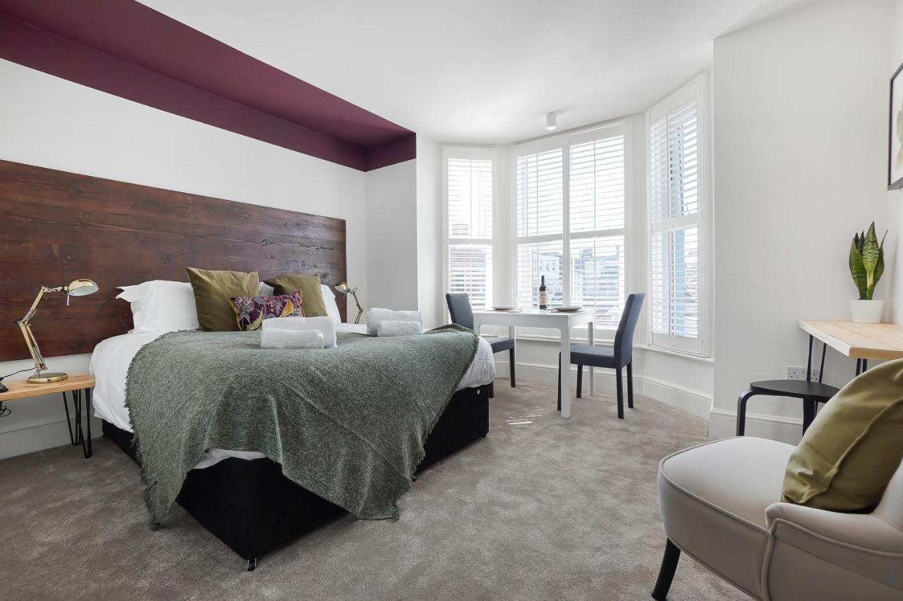 Stylish Eco Aparthotel In Фолкстон Екстер'єр фото
