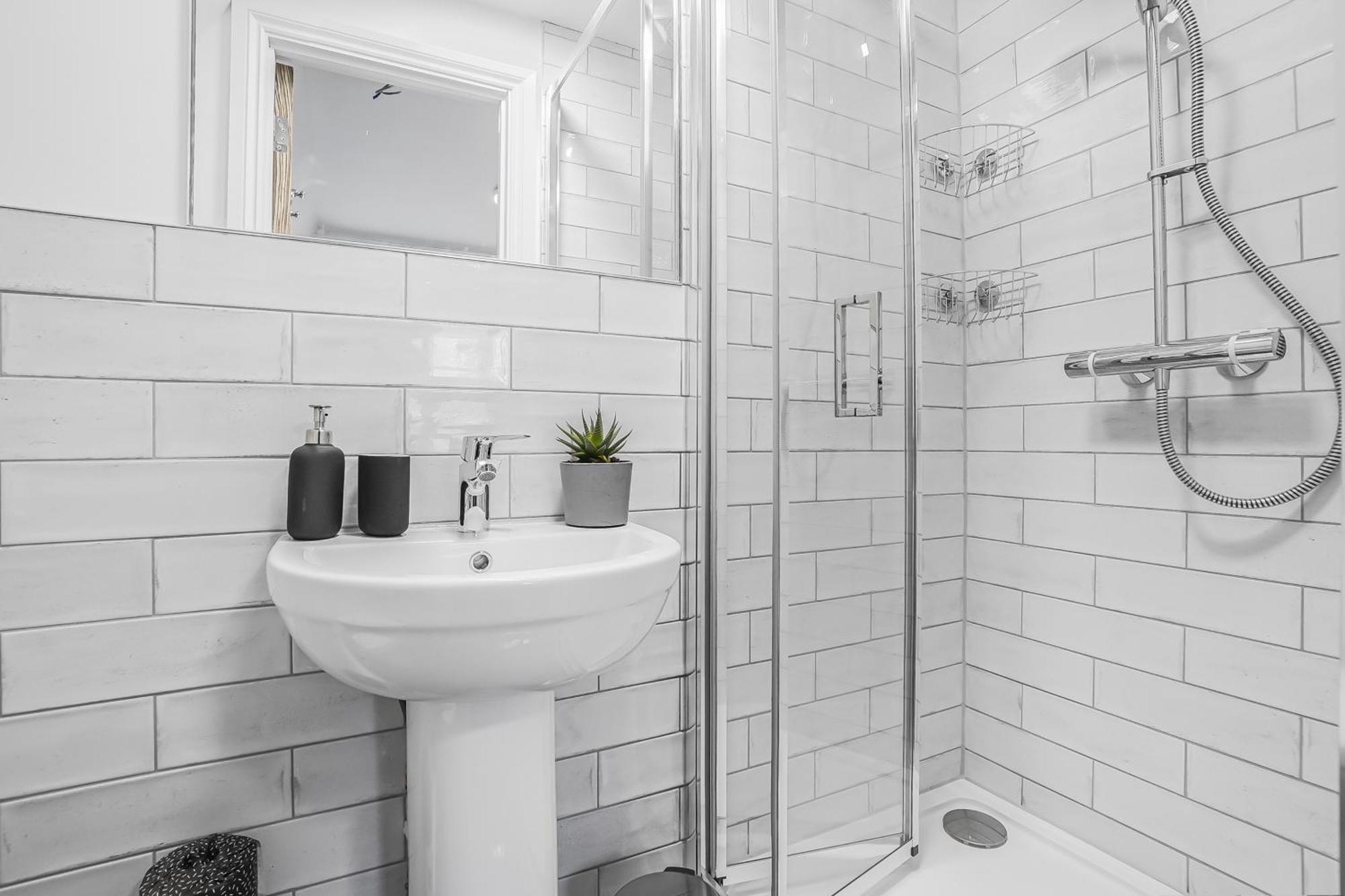 Stylish Eco Aparthotel In Фолкстон Номер фото